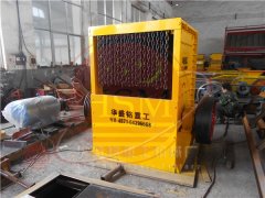 性能好性價比高的石子破碎機生產(chǎn)線設(shè)備